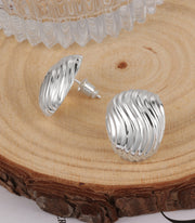 Gold Threaded Stud Earrings